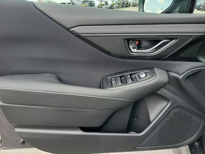 2025 Subaru LEGACY Premium