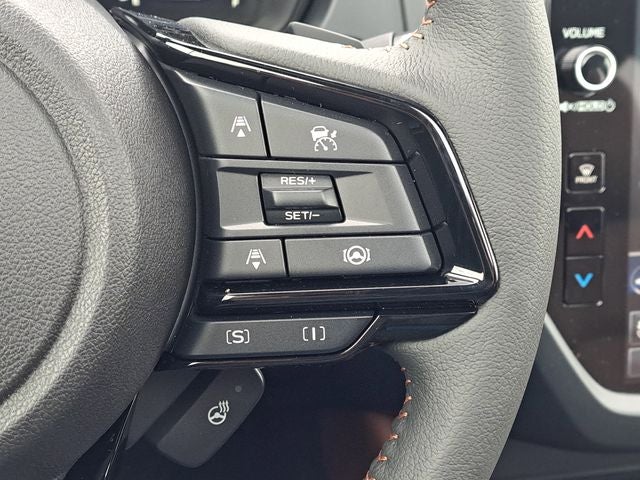 2025 Subaru FORESTER Touring Hybrid