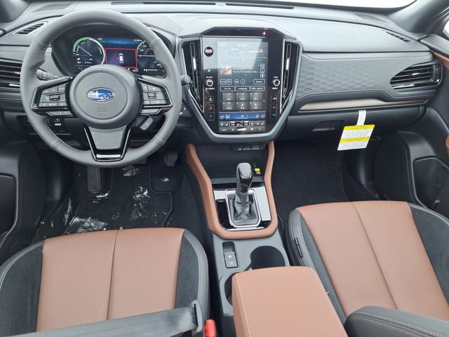 2025 Subaru FORESTER Touring Hybrid