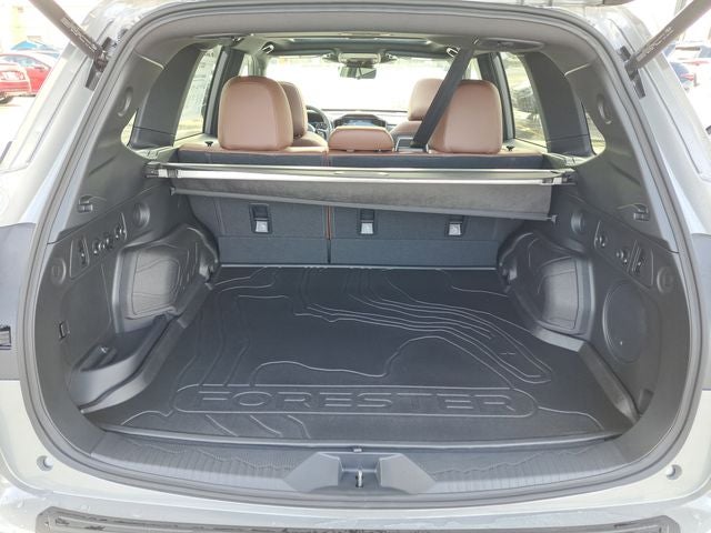 2025 Subaru FORESTER Touring Hybrid