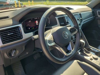 2022 Volkswagen Atlas 3.6L V6 SE w/Technology